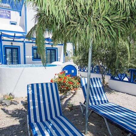 White & Blue Apartment Perivolos  Phòng bức ảnh
