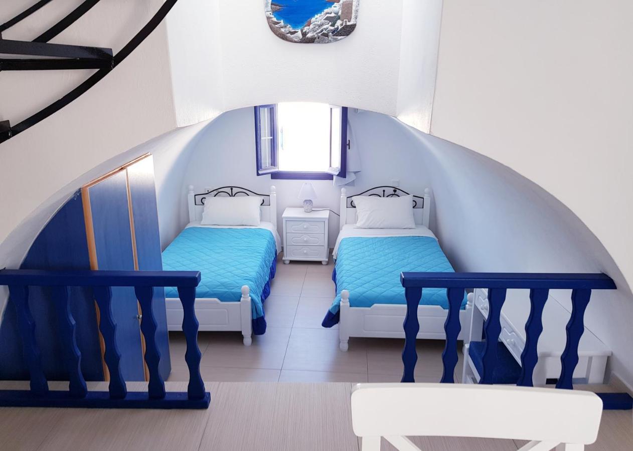 White & Blue Apartment Perivolos  Ngoại thất bức ảnh
