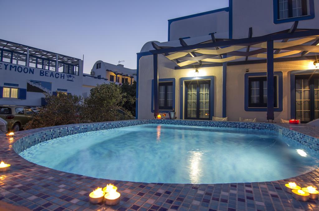White & Blue Apartment Perivolos  Phòng bức ảnh